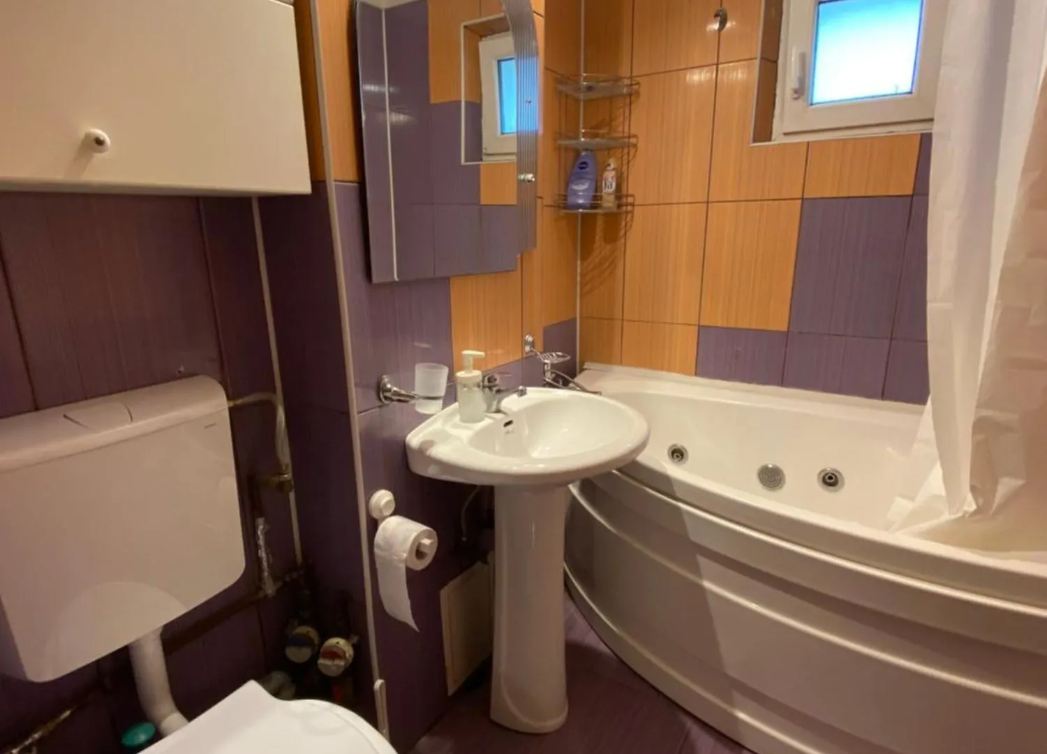Appartement Mega Mall National Arena Apartament Boekarest Roemenië